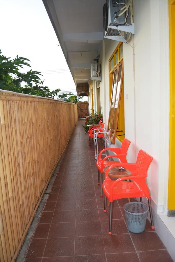 Repag Wayan Canggu Hostel Kuta Lombok Kültér fotó
